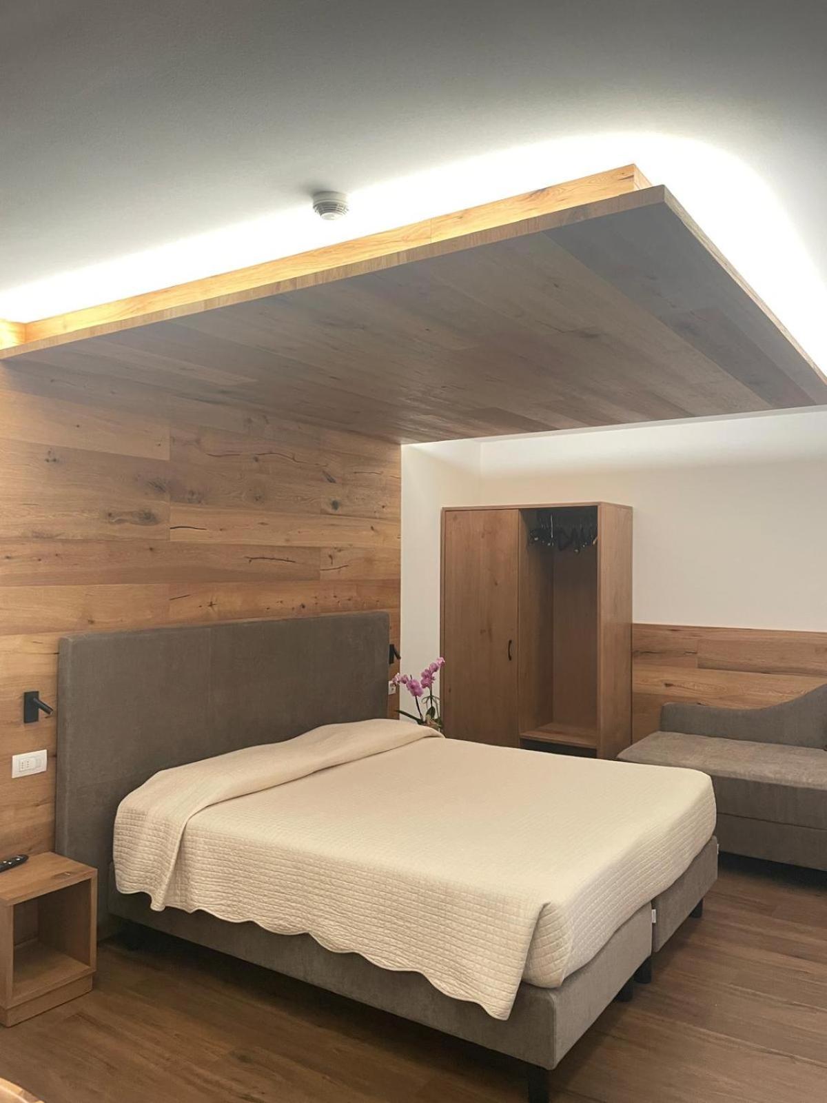 Hotel Silvana 3*