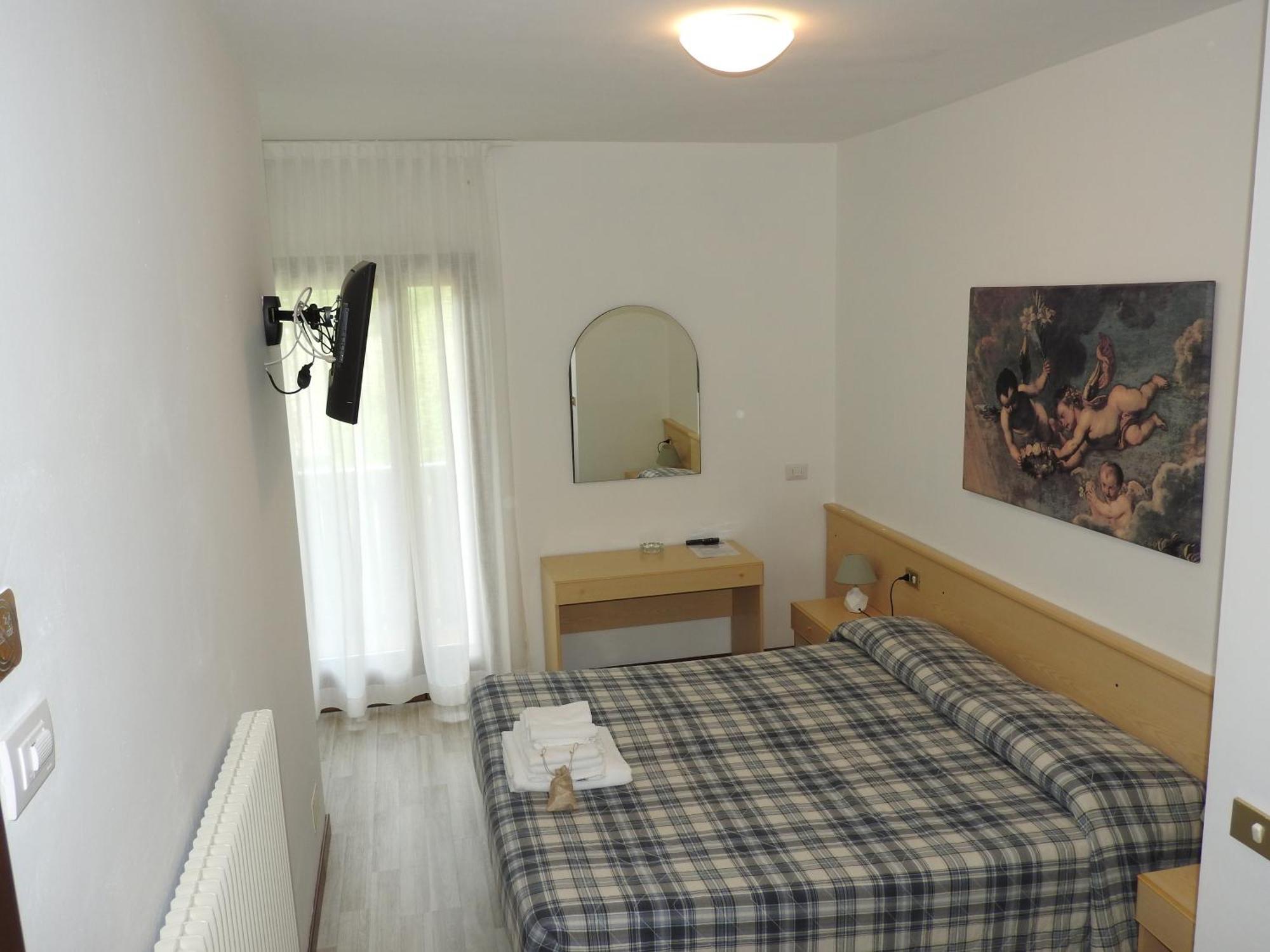 Silvana Hotel Pieve Di Ledro